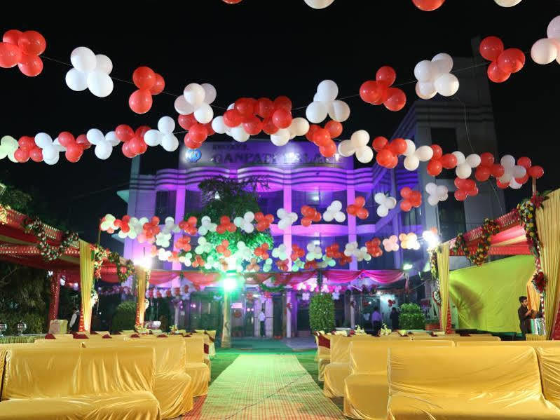 Hotel Ganpati Palace Матхура Екстер'єр фото